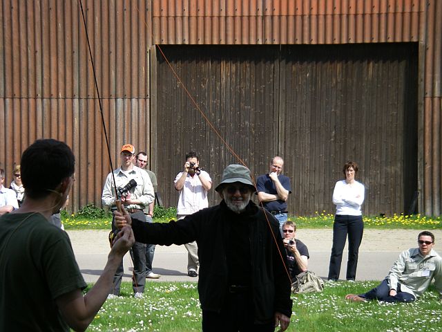 Das Geheimnis des Fliegenwerfens ;-)